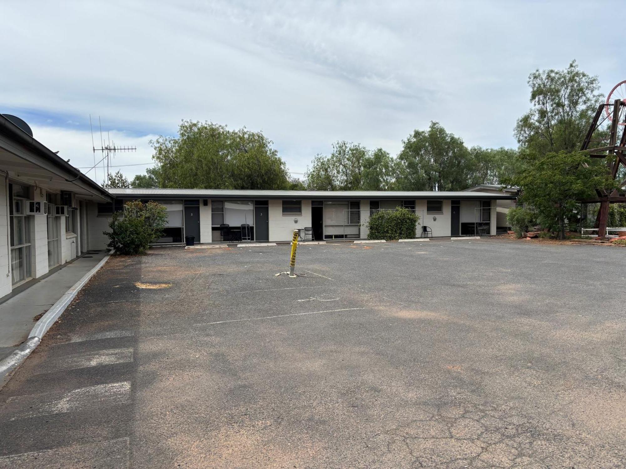 Copper City Motel Cobar Εξωτερικό φωτογραφία