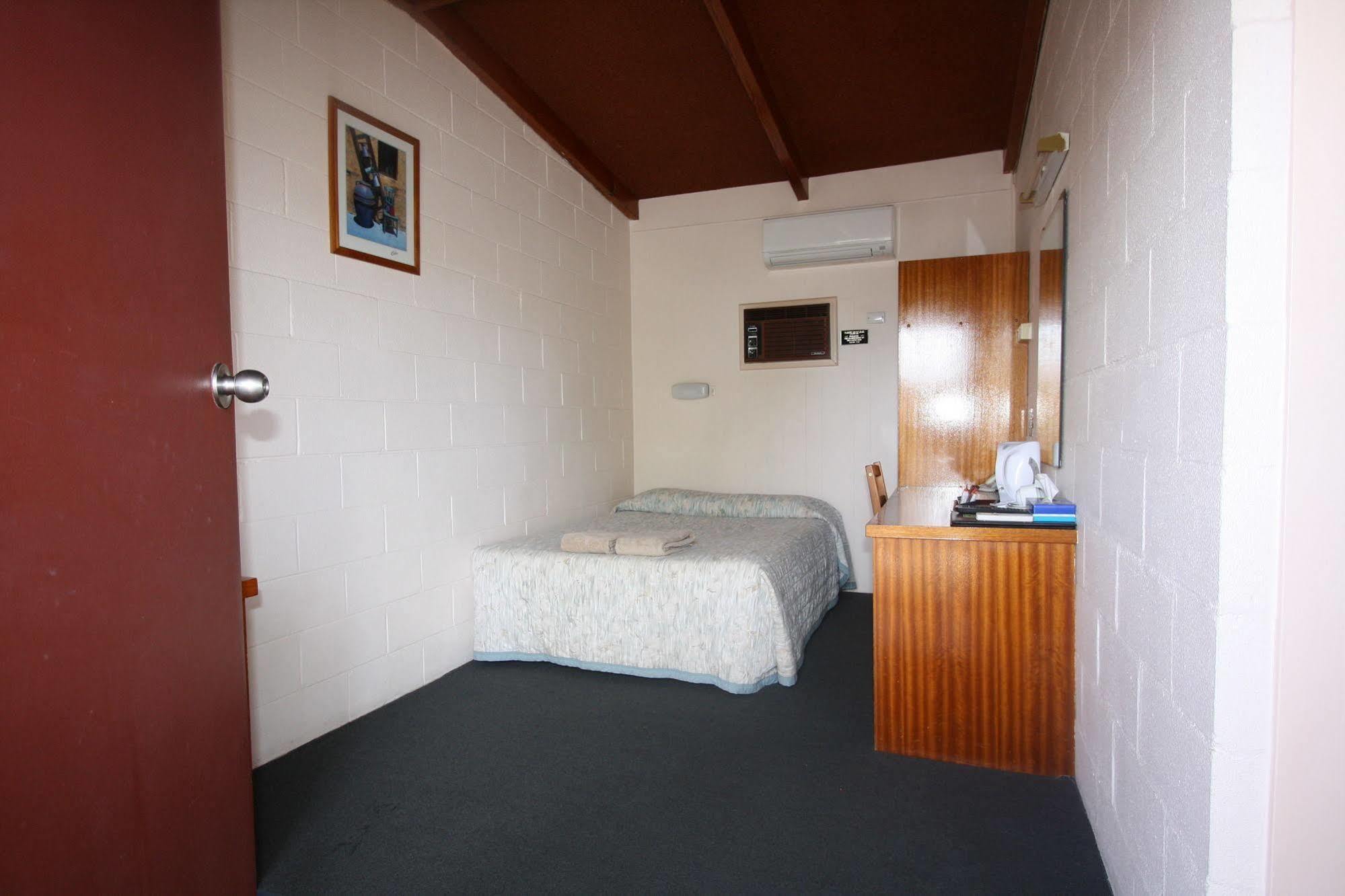 Copper City Motel Cobar Εξωτερικό φωτογραφία