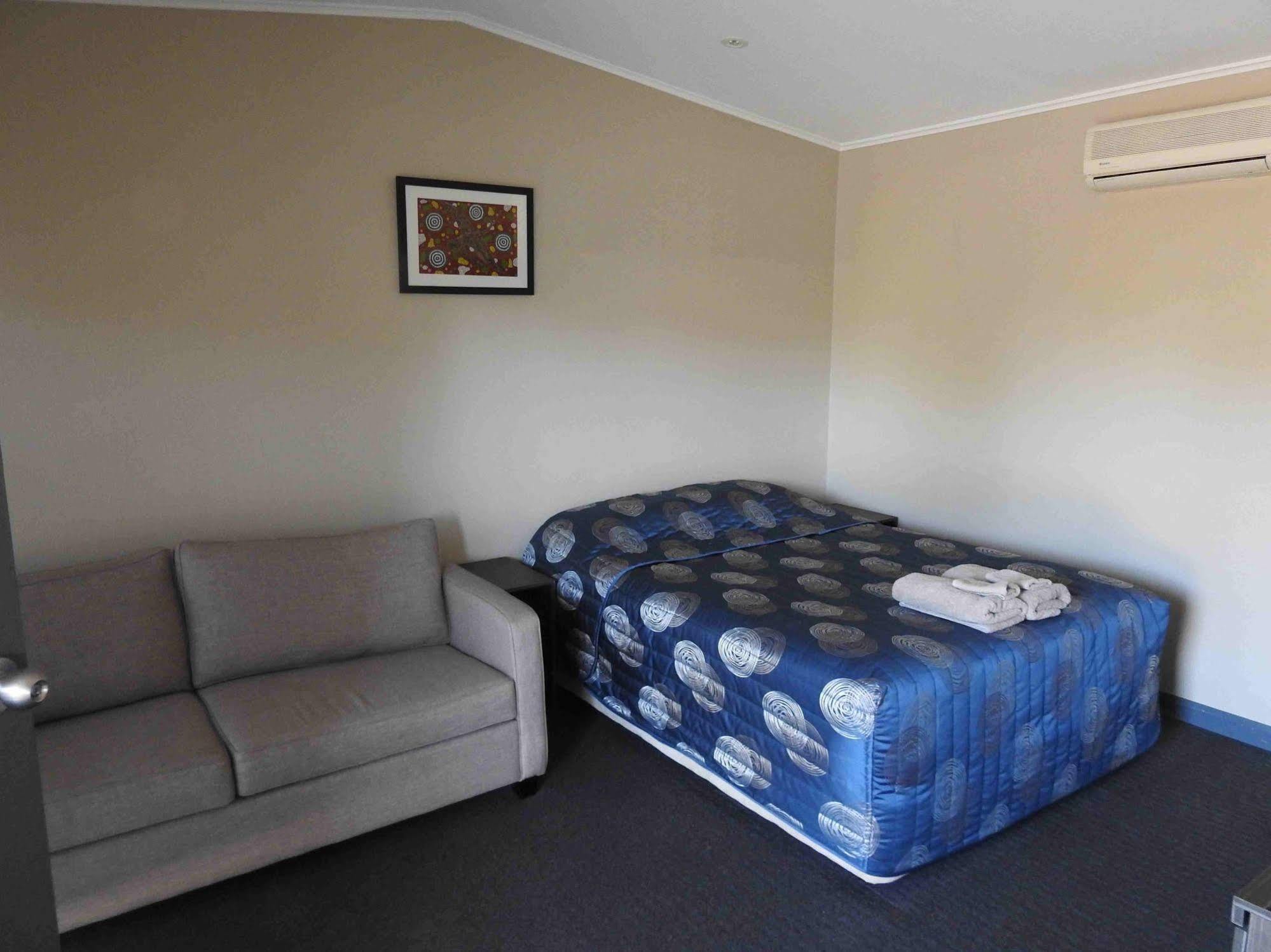 Copper City Motel Cobar Εξωτερικό φωτογραφία