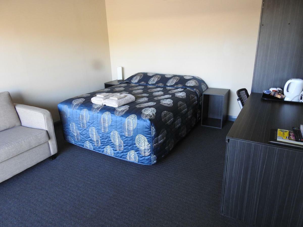 Copper City Motel Cobar Εξωτερικό φωτογραφία