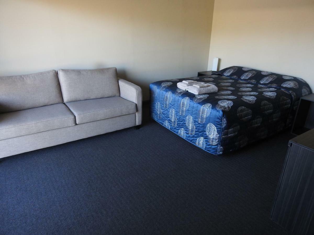 Copper City Motel Cobar Εξωτερικό φωτογραφία