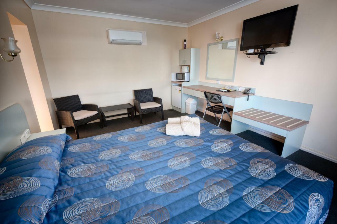 Copper City Motel Cobar Εξωτερικό φωτογραφία
